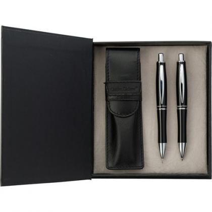 Charles DickensÂ® writing set